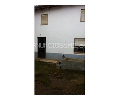 casa antigua de pueblo