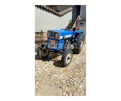 Tractor Barreiro modelo 4 mil y tractor universal
