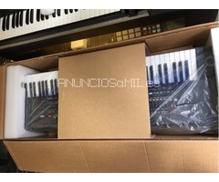 Selling Yamaha Tyros 5 $1500USD