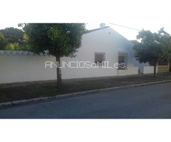 Casa en Poblado de José Antonio (Jerez de la Fra.)