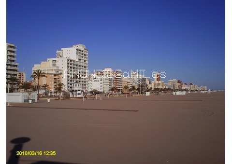 Apartamento amueblado.