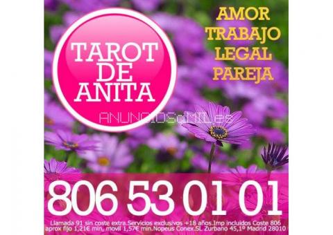 Anita, tarotista y vidente de nacimiento