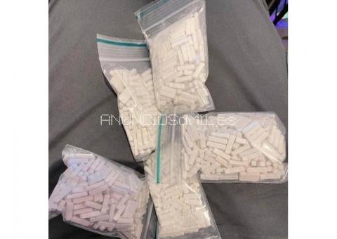 Xanax, morfina, rivotril, rohipnol, oxicodona, y éxtasis están disponibles