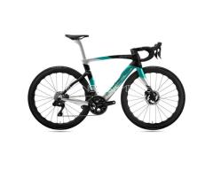 2024 Pinarello Dura Ace Di2 - Nebula Green Silver Road Bike (WAREHOUSEBIKE)