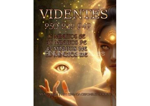 TAROTISTAS PROFESIONALES Y VIDENTES