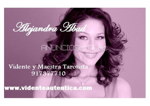 VIDENTE REAL DE NACIMIENTO, CLARIVIDENTE, MEDIUM Y MAESTRA TAROTISTA