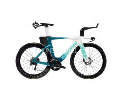 2026 Bianchi Aquila RC Dura Ace Di2 4IIII Pwm Road Bike