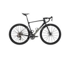 2026 Giant Defy Advanced SL 0 Road Bike (BORNEOBIKESHOP)
