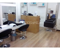 instalador  de suelos laminados tarimas flotantes y frisos